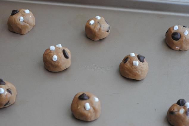 Hot Cocoa Cookies - cookie dough balls on baking sheet