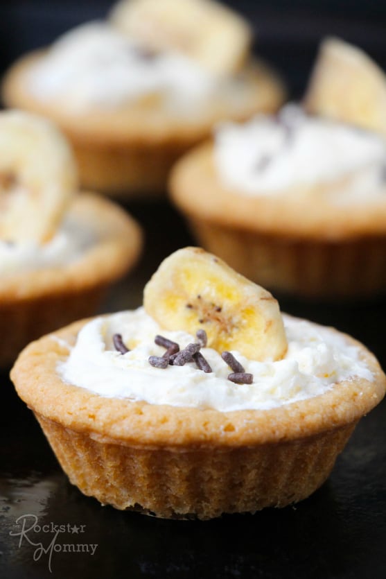 Banana Cream Pie Cups recipe - The Rockstar Mommy
