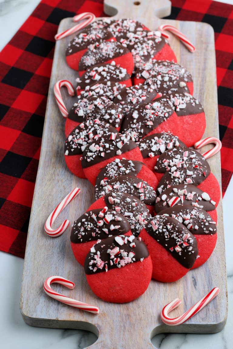 Peppermint Dipped Cookies