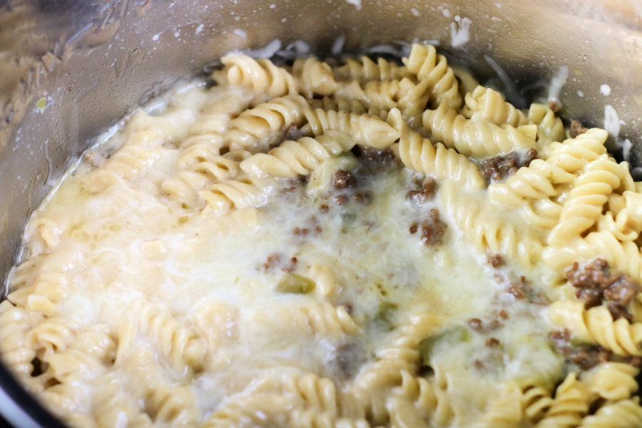 Philly Cheesesteak Pasta in an instant pot