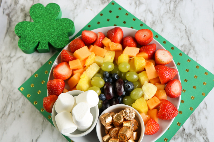 St Patrick Day Fruit Platter on a green placemat