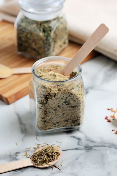 Homemade All Purpose Seasoning - The Rockstar Mommy