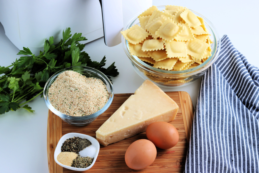 ingredients for air fryer fried ravioli appetizer
