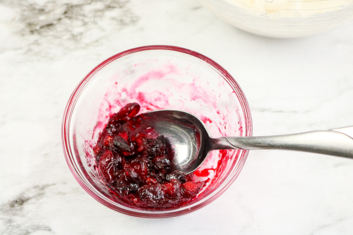 cranberry sugar mixture in bowl