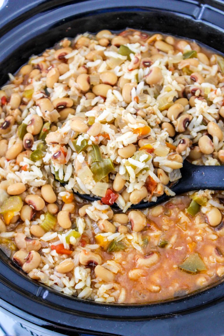 Black Eyed Peas and Rice {Slow Cooker or Stove Top}