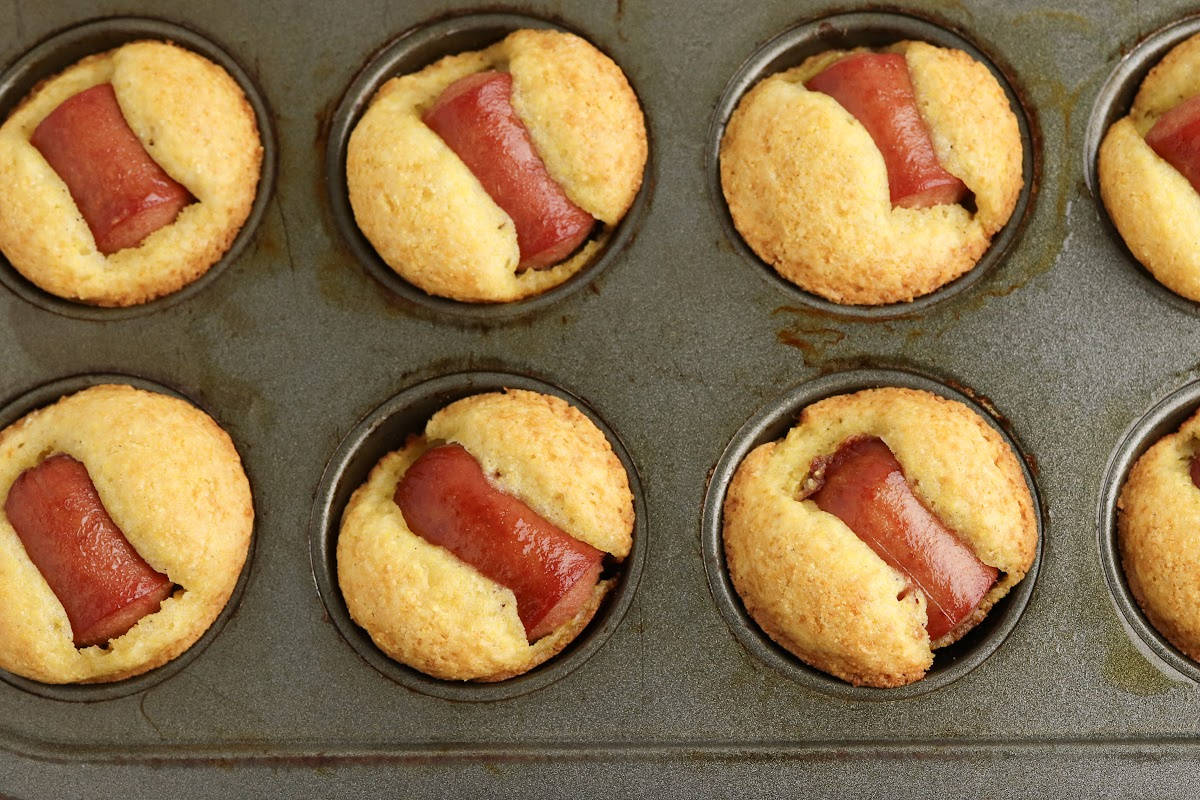baked mini corndog muffins in tin