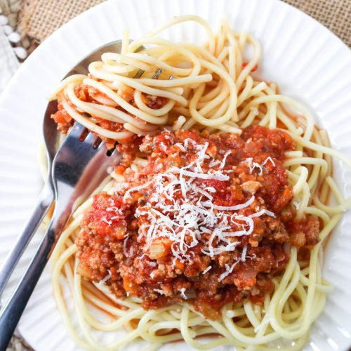 This Ground Turkey Bolognese Sauce with pasta on a plate