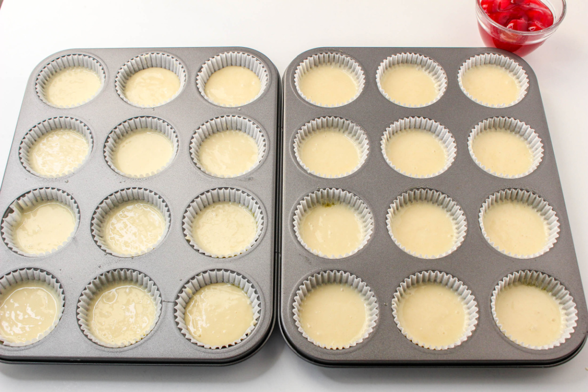 cake mix put in muffin tins