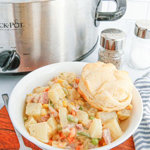 Slow Cooker Ham Pot Pie in a bowl