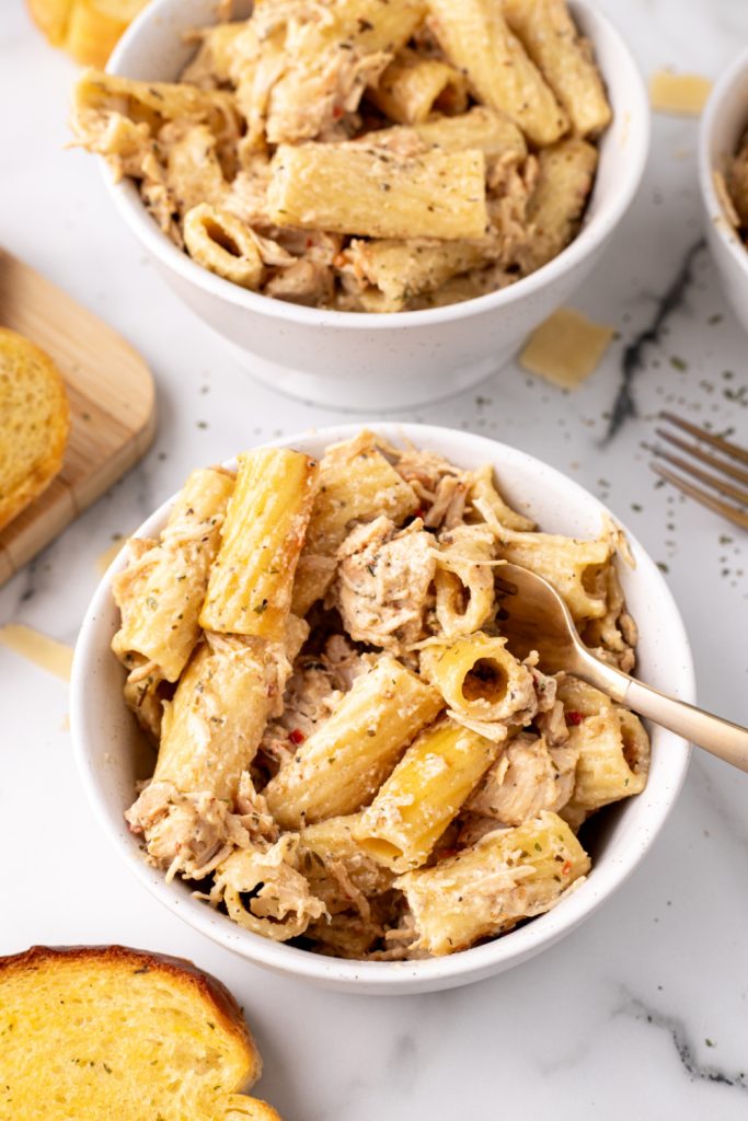 Slow Cooker Garlic Parmesan Chicken and Pasta in a bowl