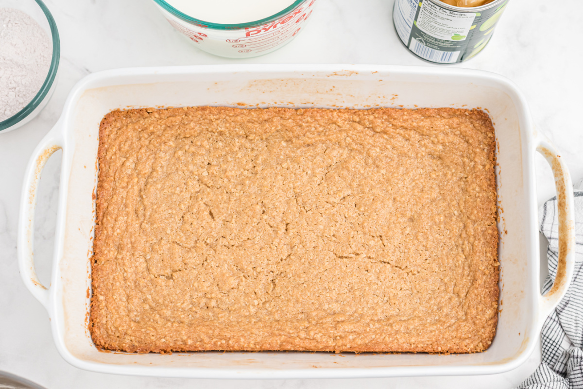 cooked oatmeal cookie crust in pan