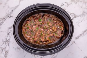 shredded pot roast in slow cooker