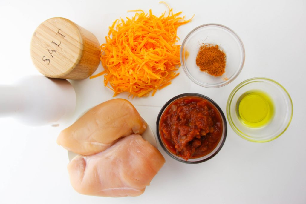 Cheesy Salsa Chicken ingredients