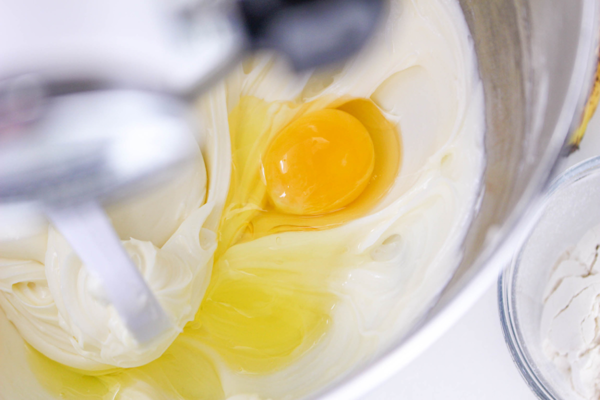 egg added to cream cheese mixture