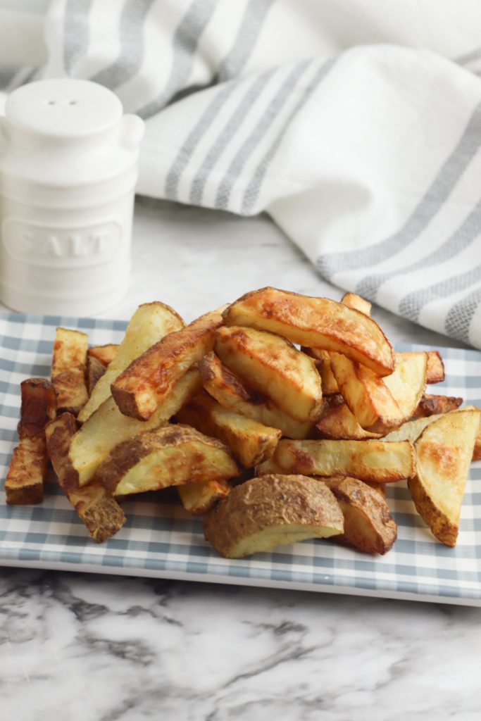 Air Fryer Potato Wedges on a plate
