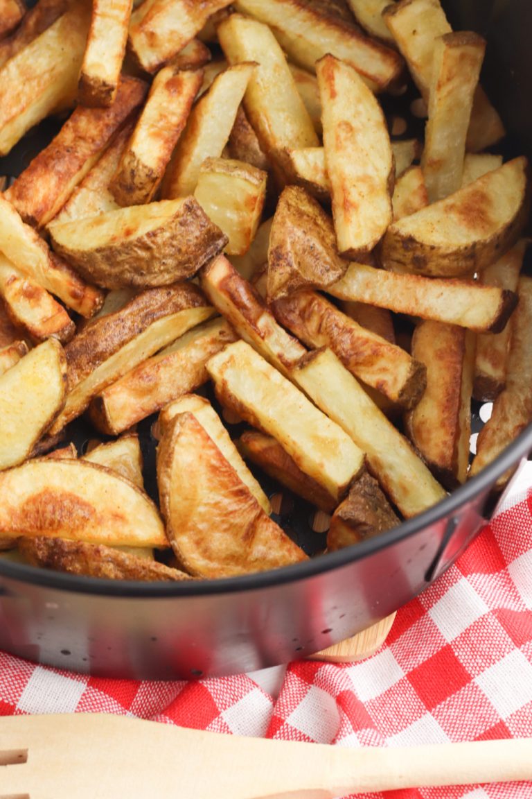 Air Fryer Potato Wedges in air fryer basket