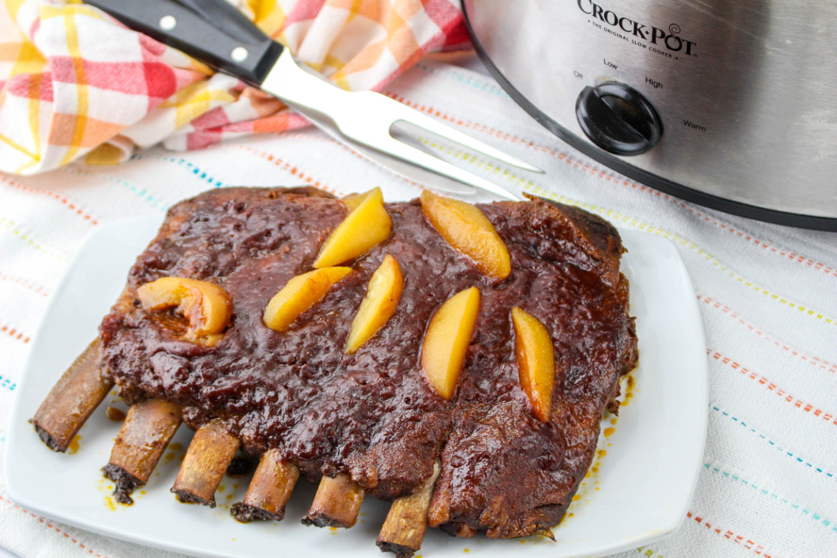 Slow Cooker Peach BBQ Ribs on a plate