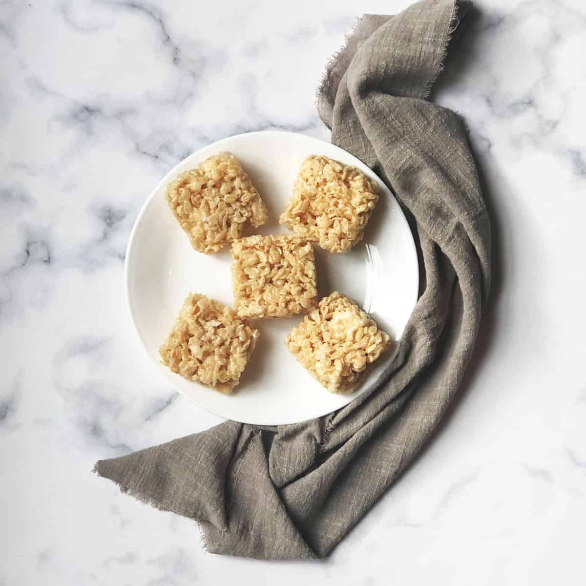 copycat starbucks rice crispy treats on a plate