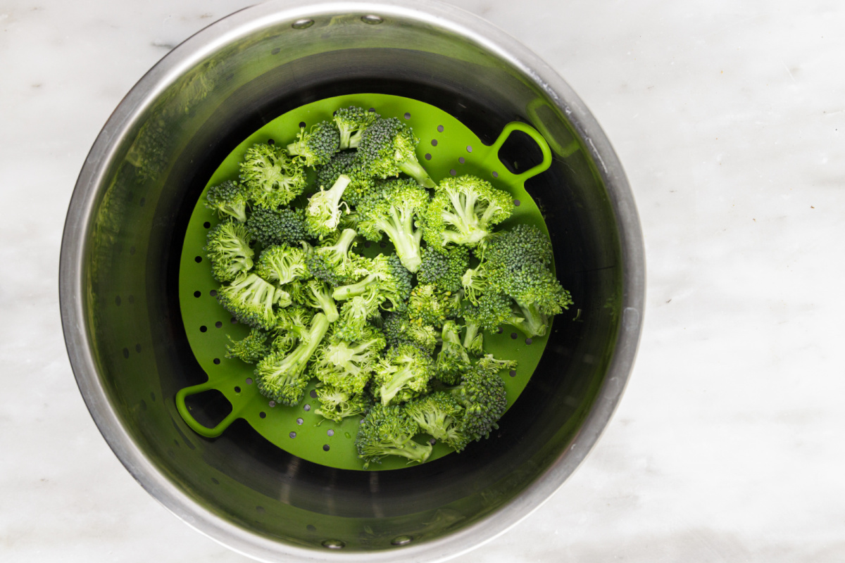 Broccoli in an instant pot
