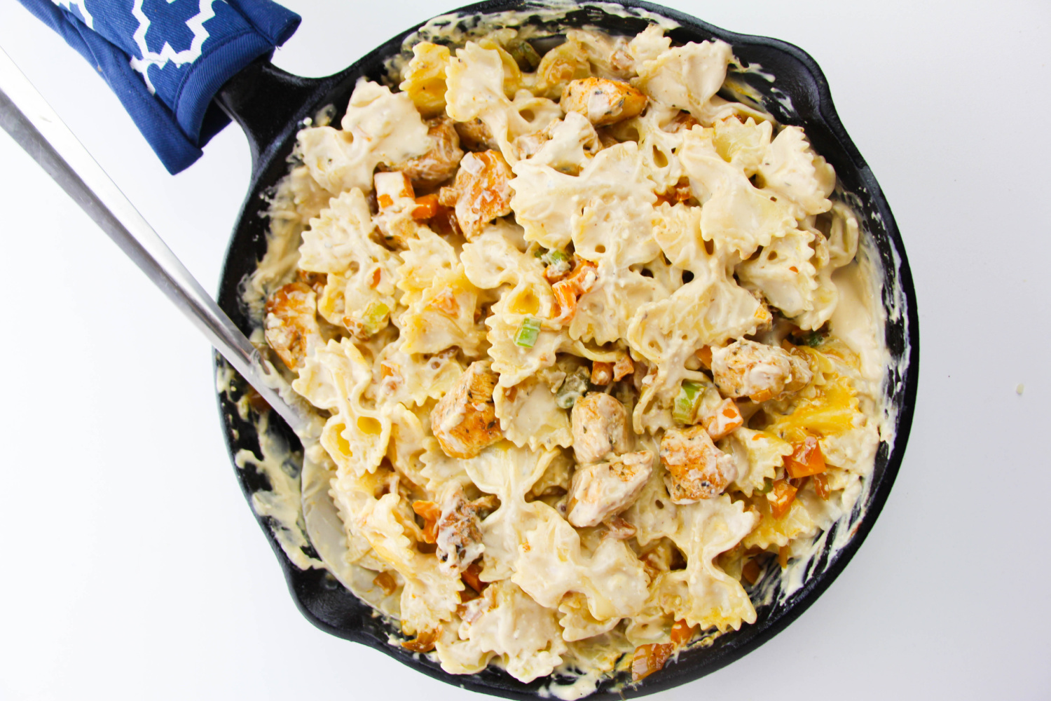 easy cajun pasta in a skillet